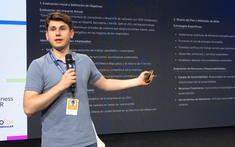 Daniel García-Cordero adds industry perspective to CenteIA’s AI courses